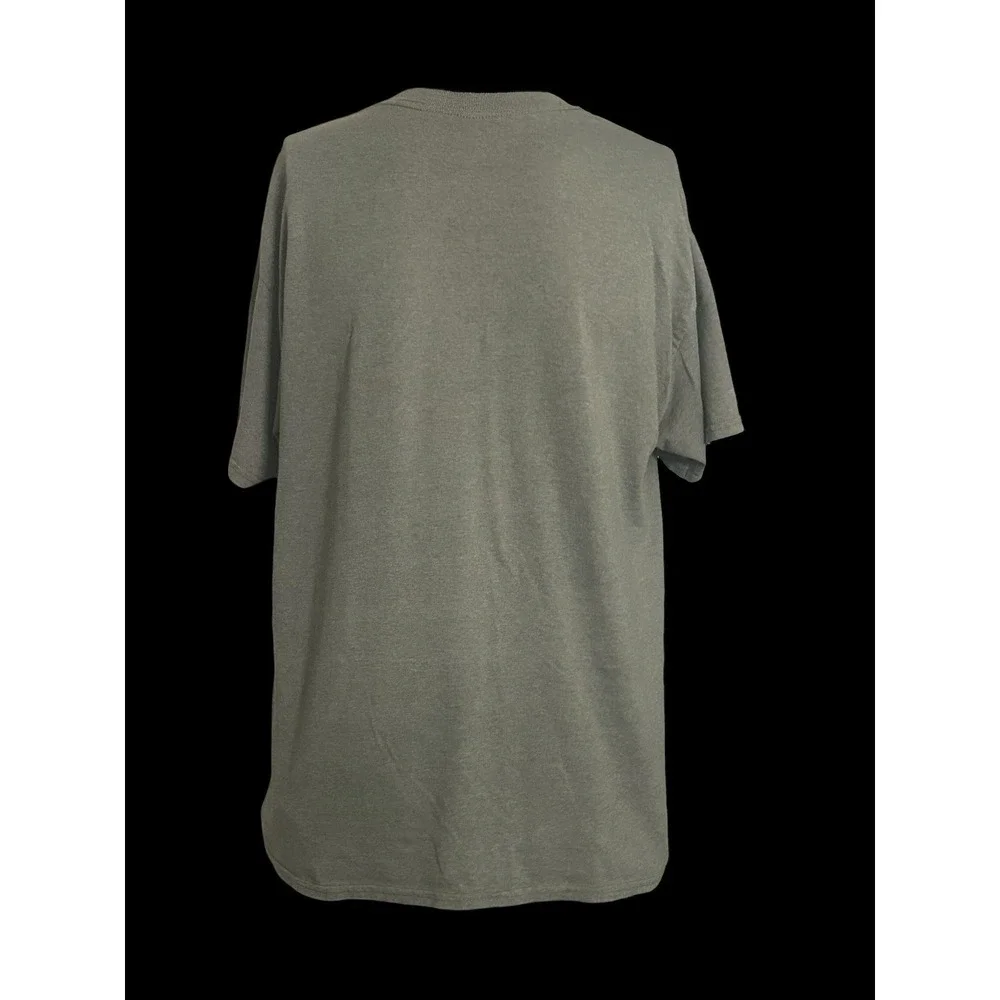 The Bone Collector‎ T-shirt Men's Size Large Green Short Sleeve